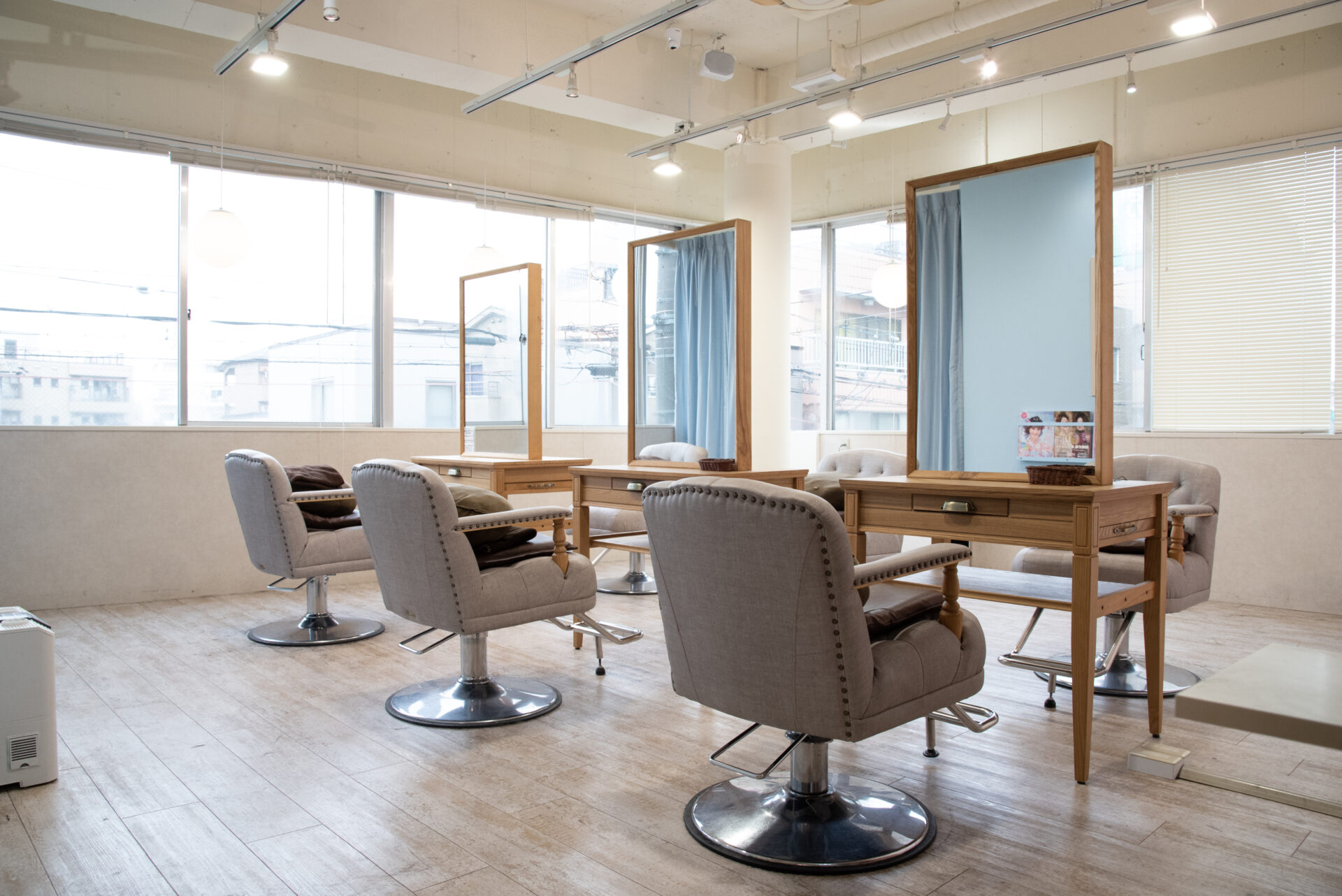 A'z hair 北野田店 | A'zhair アズヘアー｜Yeux de LAPAIX イユ